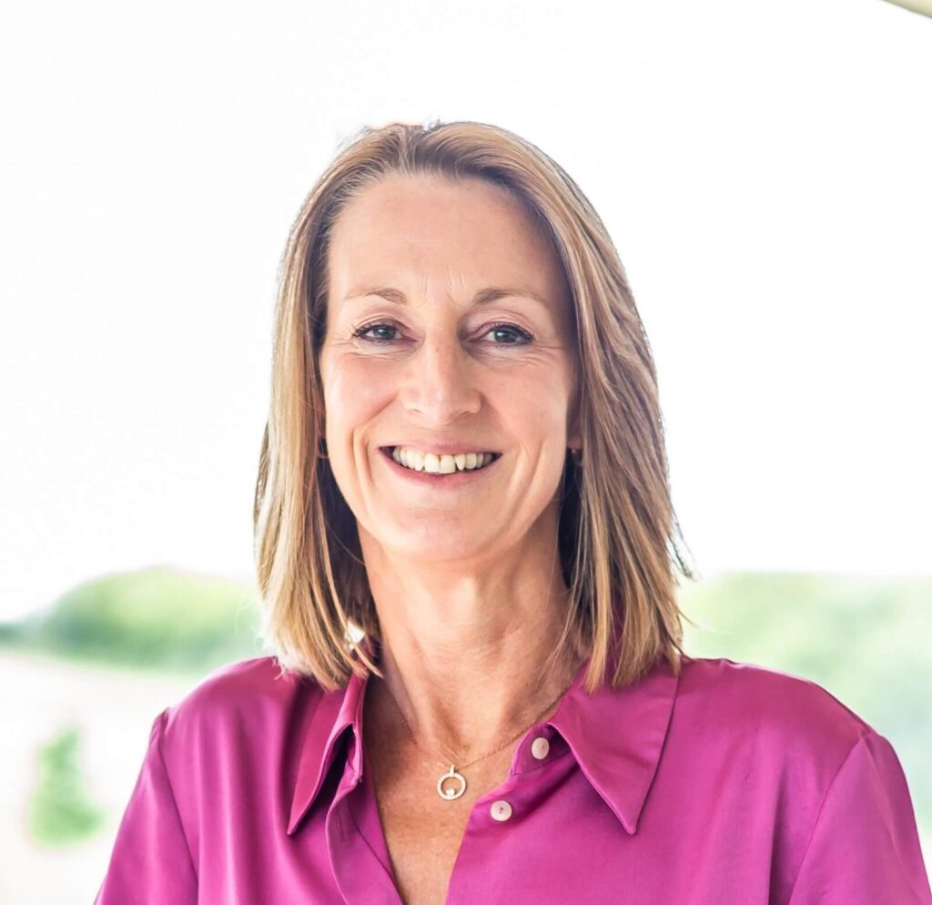Kerry Munson BSc (Hons), Dip Nut (BCNH), ILM Accredited Wellbeing Coach, mBANT, CNHC Regd Kerry Munson at Food for the Brain
